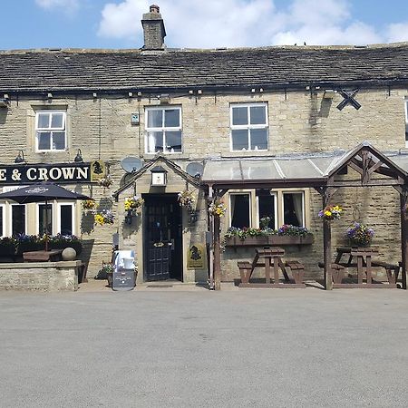 The Rose And Crown Hotel Huddersfield Eksteriør billede