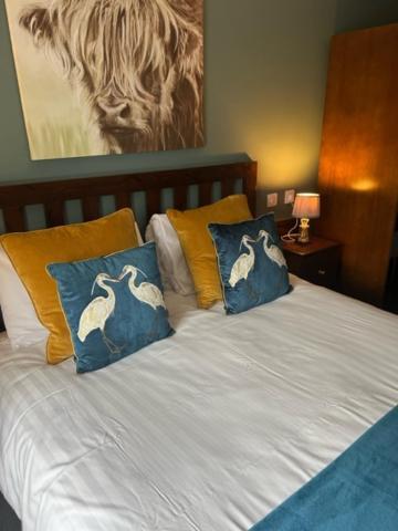 The Rose And Crown Hotel Huddersfield Eksteriør billede