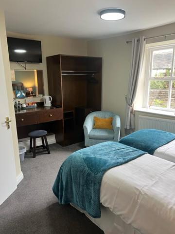 The Rose And Crown Hotel Huddersfield Eksteriør billede