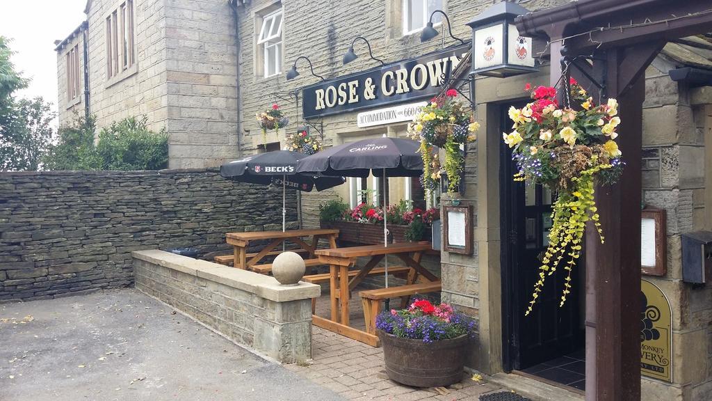 The Rose And Crown Hotel Huddersfield Eksteriør billede